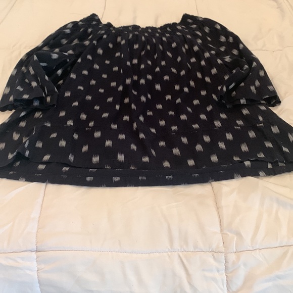 Current Elliott blue off the shoulder top - Picture 2 of 5